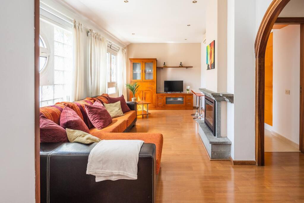 Apartamento En El Casco Historico De San Mateo Вега де Сан Матео Экстерьер фото